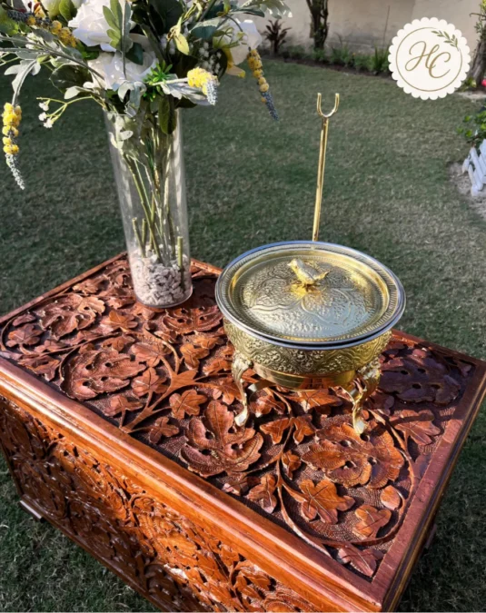 Naqshi Bird Handi